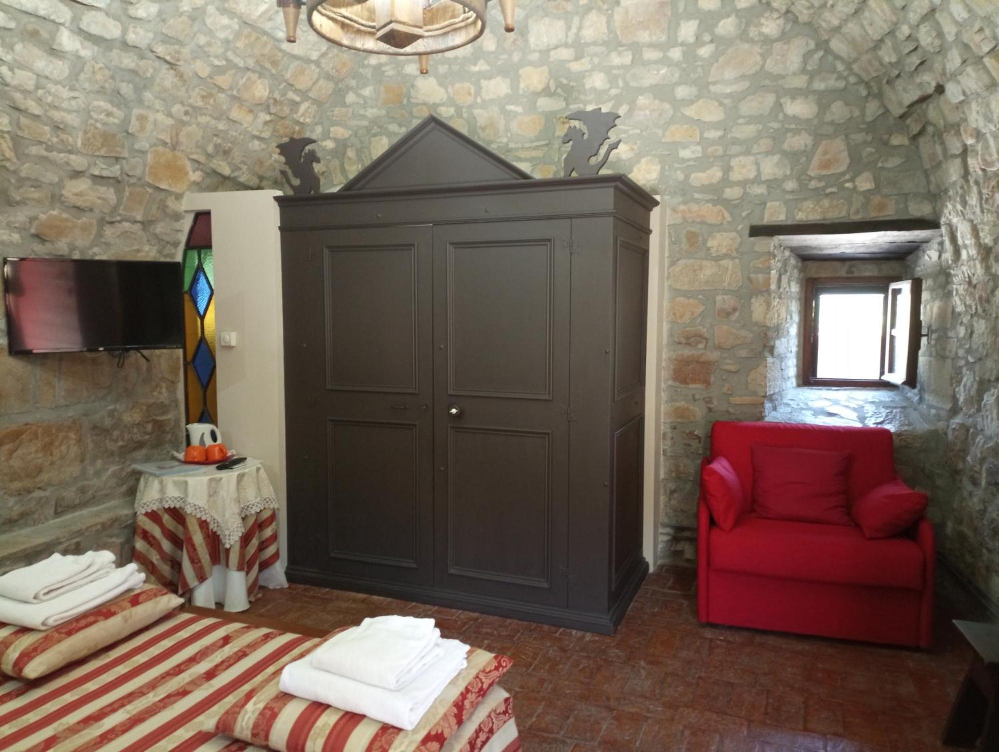 טודי Agriturismo Castello Di Belforte מראה חיצוני תמונה